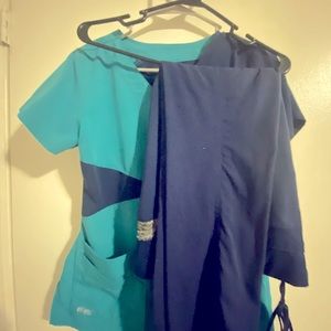 Women’s greys anatomy scrub with two shirts